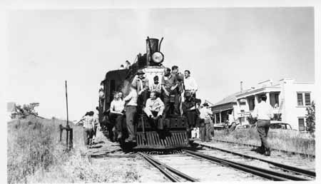 http://pnrarchive.org/WWA_ShortLinePhotos01/WWASL-A0021.jpg