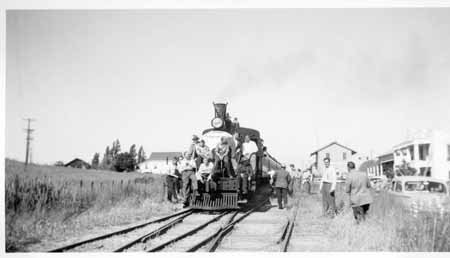 http://pnrarchive.org/WWA_ShortLinePhotos01/WWASL-A0027.jpg