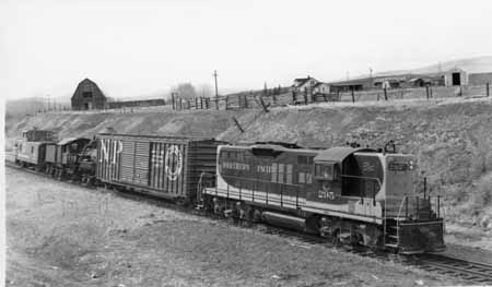 http://pnrarchive.org/WWA_ShortLinePhotos01/WWASL-A0059.jpg