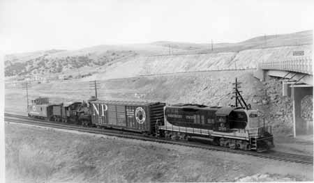 http://pnrarchive.org/WWA_ShortLinePhotos01/WWASL-A0060.jpg