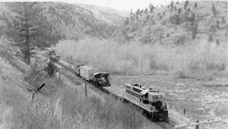 http://pnrarchive.org/WWA_ShortLinePhotos01/WWASL-A0064.jpg