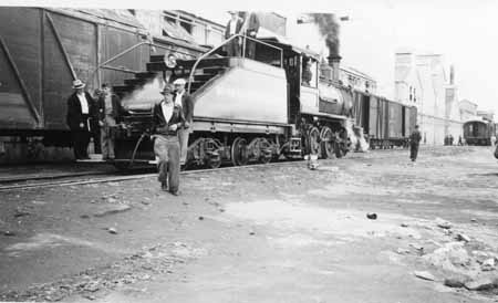 http://pnrarchive.org/WWA_ShortLinePhotos01/WWASL-A0089.jpg