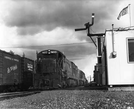 http://pnrarchive.org/WWA_ShortLinePhotos01/WWASL-A0132.jpg