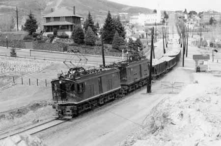http://pnrarchive.org/WWA_ShortLinePhotos01/WWASL-A0166.jpg